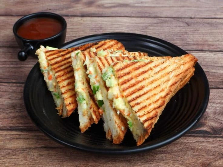 Ama Cafe | Majnu Ka Tilla Reviews